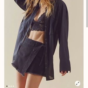 Free People / We The Free Emmy Denim Skort Black sz 10